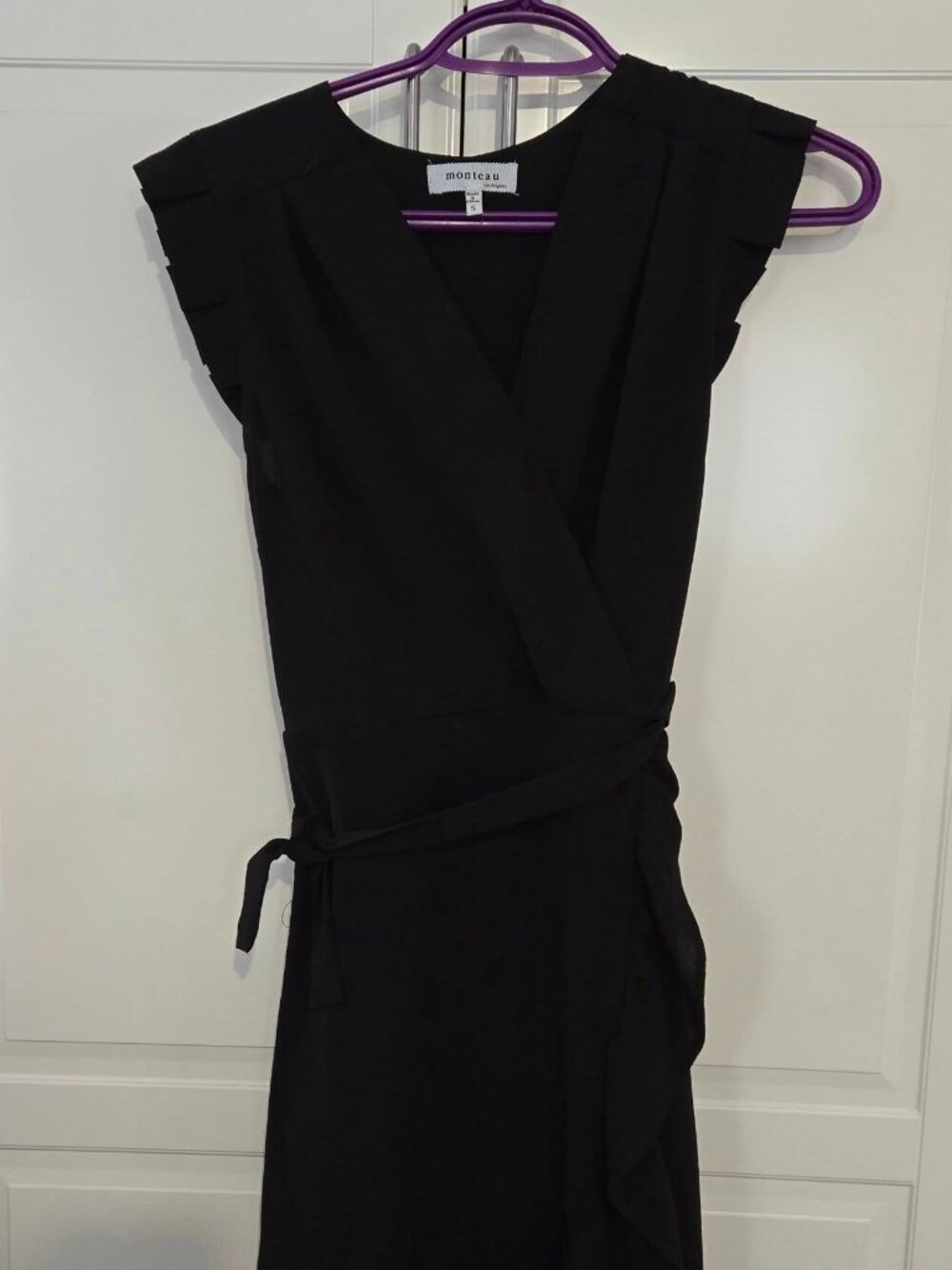 Monteau los angeles dress small